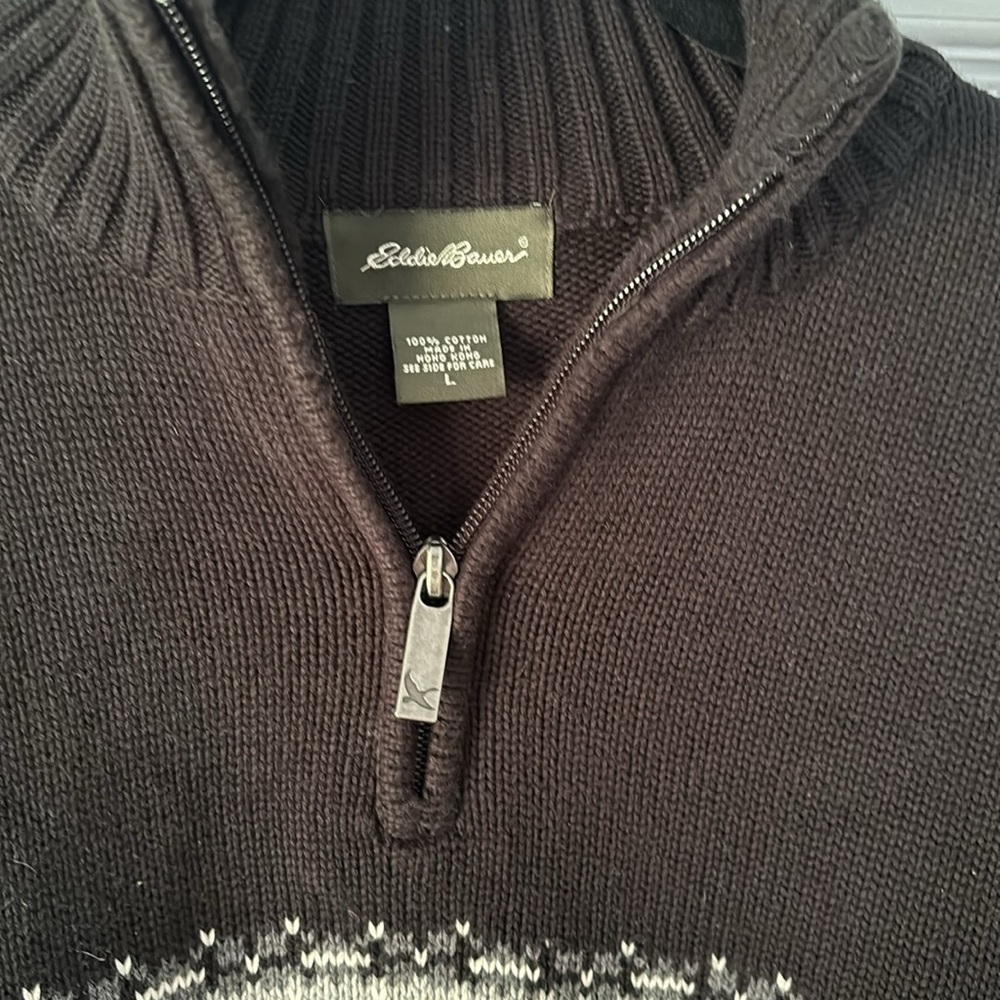 Eddie Bauer Holiday Snowflakes Half Zip Sweater Large Black Gray - Picture 3 of 5